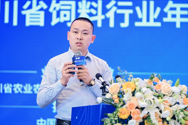 黄海明.JPG